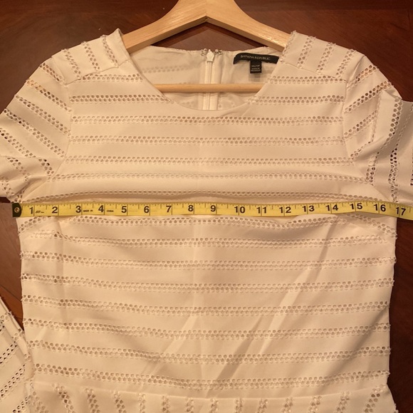 Banana Republic Long Sleeve Peplum Lace Eyelet Blouse in Ivory White - Picture 9 of 9